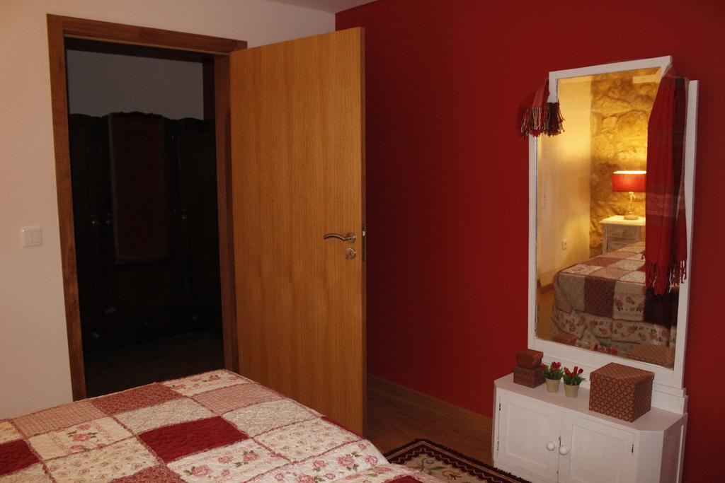 ヴァーレ・デ・カンブラ Casa Da Nininhaヴィラ 部屋 写真