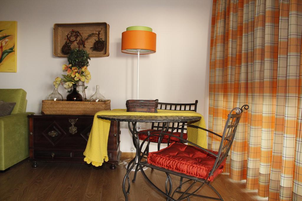 ヴァーレ・デ・カンブラ Casa Da Nininhaヴィラ 部屋 写真